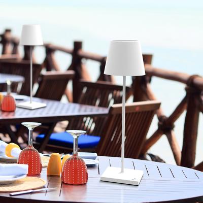 China New Europe Creative Retro Design Waterproof Led Rechargeable Touch Dimmable Restaurant Reading Table Lamp for sale