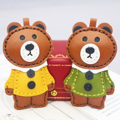 China High Quality Look Designer Handmade DIY Kits PU Key Chain Classic Car Key Fashion Accessories Brown Bear Couples Pendant Gift for sale