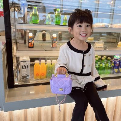 China 2022 New Spring Portable Children Coin Purse Korean Fashion Brand Diamond Lattice Outdoor Small Princess Cool Messenger Bag Mini Bag for sale