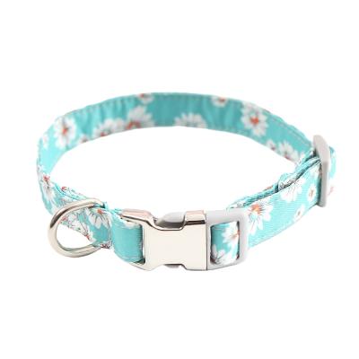 China Designer Fancy Flower Pet Viable Luxury Nylon Buckle Metal Personalized Dogs Collars Classic Dog Collar for sale