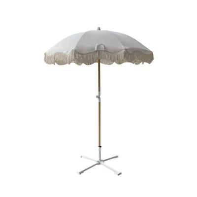 China Modern Tassel Beach Umbrella Wooden Beach Folded Wooden Umbrella Sunshade With Wooden Certification for sale