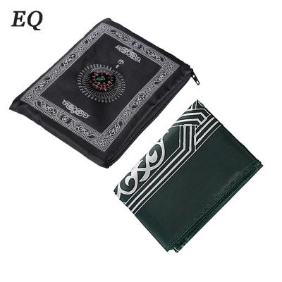 China Wholesale Religion Kashmir Prayer Blanket With Compass Portable Islamic Prayer Mat With Compass Qibla Finder for sale