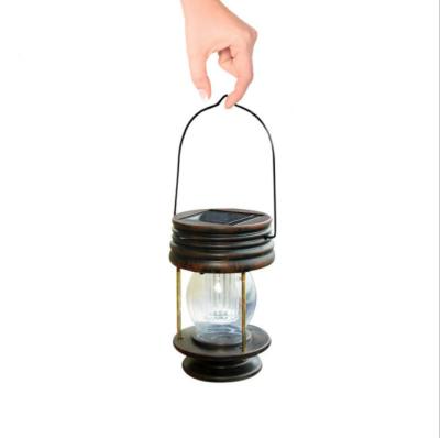 China Outdoor Solar Camping Restaurant Yard Decoration Garden Villa Lantern Lamp Garden Horse Retro Decorative Lights for sale