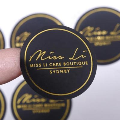 China High Quality Custom Made Black Round Oil Gold Foil Matte Vinyl Adhesive Food Logo Stickers Labels Anti-Counterfeit Proof Printing Roll for sale