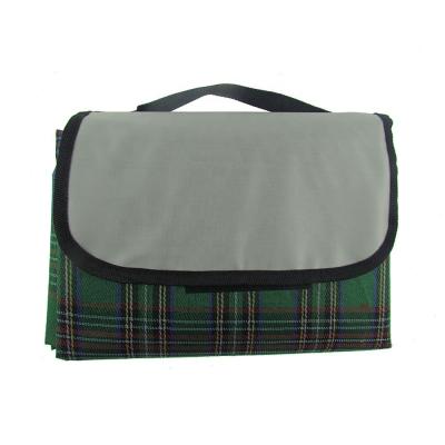 China Waterproof Camping Picnic Blanket Outdoor Tartan Fold Out Waterproof Acrylic Fleece for sale