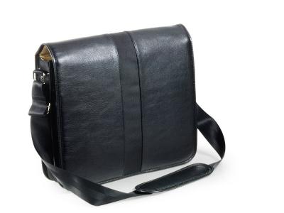 China Black Goat Leather Mens Messenger Bag for sale