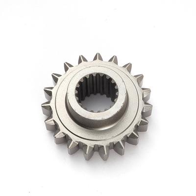 China Machinery Repair Shops Agricultural Machinery Kubota Harvester M7040 DC70 Tractor Spare Parts Gear for sale