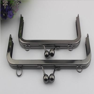 China High Quality Bag Hardware Gunmetal Color 19 CM & 15.3 CM Iron Purse Box And Metal Frame Design for sale