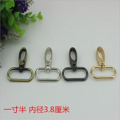 China Nickel free zinc alloy 38 mm oval ring bag hardware snap hook for  leather straps for sale