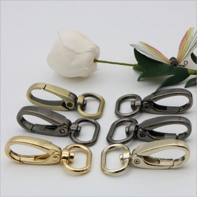 China OEM high polishing various color zinc alloy 19.5 mm metal swivel eye snap hook for dog collar for sale