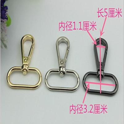 China Creative novelty fashion single bag accessories light gold oval shape 32 mm swivel eye snap hook for sale