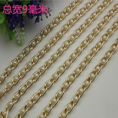 China Delicate design top quality white pearl decorative light gold 9 mm metal long chain bag for sale