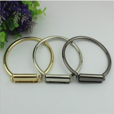 China Nice polished custom zinc alloy light gold 60 mm metal handbag handle for bags parts for sale