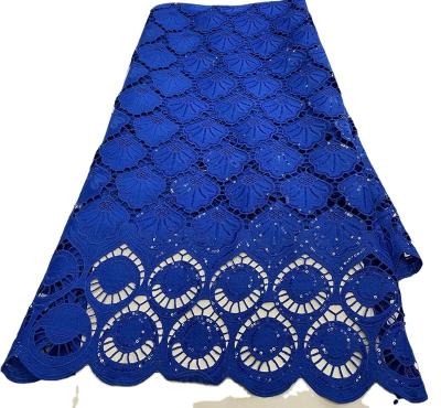 China Breathable Luxurious African Lace Fabric Nigeria Water Soluble Fabric With Sequin Beads Swiss Lace Dress for sale