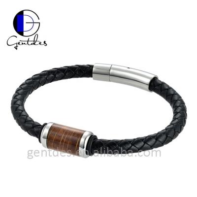 China Real Python Gentdes Leather Jewelry Customized Whiskey Barrel Wood Beads Stainless Steel Clasp Mens Bracelet for sale