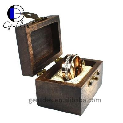 China Gentdes CLASSIC custom design wooden koa ring box jewelry accessories parts for engagement and wedding for sale