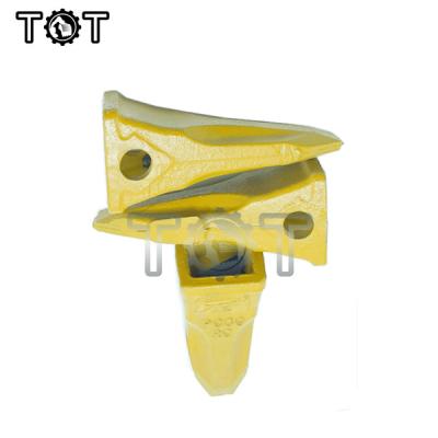 China Van het Graafwerktuigbucket teeth and van KOMATSU PC56 PC60 PC78 de Adapteroem Te koop