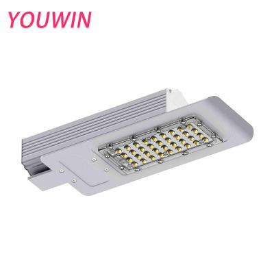 China Outdoor Profession Aluminum Patented Led Street Lamp 40w Modular Led Street Light for sale