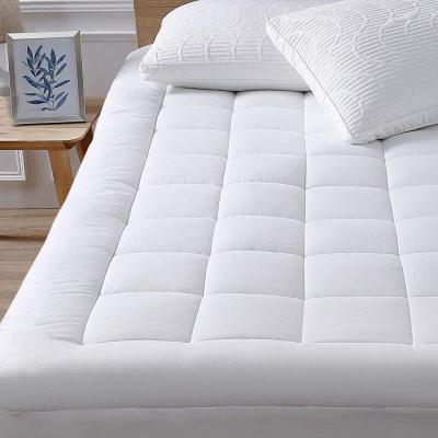 China Eco-friendly factory price high quality 100%bamboo filling breathable bamboo mattress pad topper for bedroom for sale