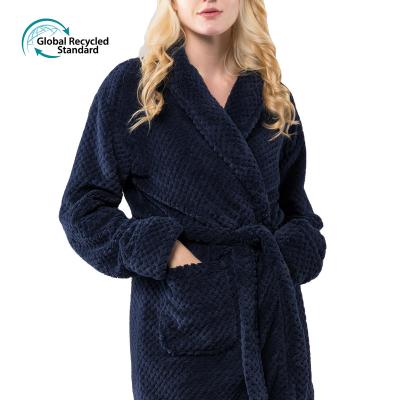 China Luxury Long Sleeve Coral Velvet Home Service Thick Bathrobes Winter Black Waffle Custom QUICK DRY Robe for Men and Women for sale