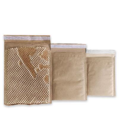 China Gift & High Quality Natural 100% Recycled Biodegradable Kraft Paper Honeycomb Padded Envelopes Craft Mailing Bags Messenger Bag for sale