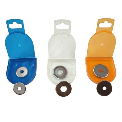 China Quick-Change 18mm Fabric Textile Rotary Cutter Blades for sale