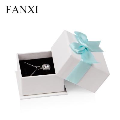 China Custom Logo Box Gift Boxes Cardboard Paper New Product Jewelry Ring Pendant Display FANXI White Christmas Ring Necklace Pendant Display For Box for sale