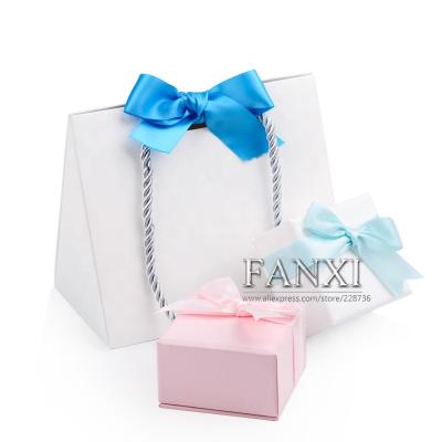 China FANXI Custom Recyclable White Paper Packaging Bag With Ribbon For Bracelet Ring Necklace Gift Jewelry Storage Packing Foldable Shopping Bag for sale