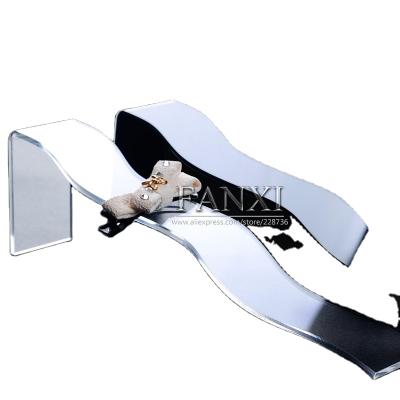 China FANXI Custom Clear Acrylic Wave Shape Jewelry Display Clip Holder For Decoration Hairpin Display Stand for sale