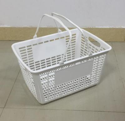 China MOQ 100 PCS 22L DAISO Grocery Plastic Hand Carry Shopping Basket With 2 Handles 22L for sale