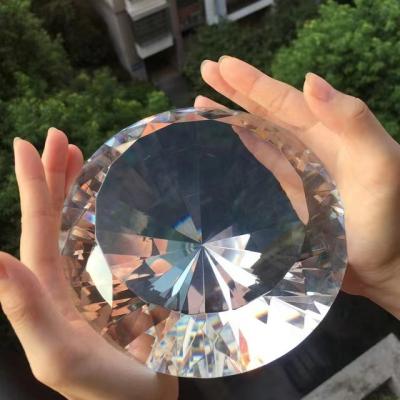 China Europe Wedding Party Favor Shiny Home Decoration Gift 150mm/5.9in Diamond Shape Crystal Rhinestone Paperweight Customized Printing for sale