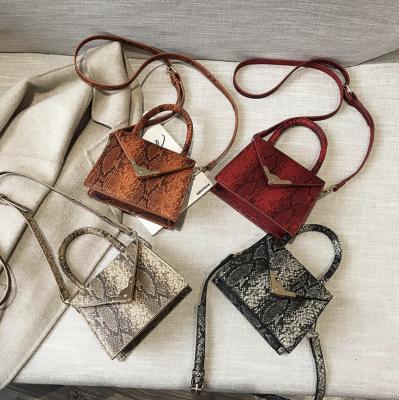 China High Quality Shoulder Snake Skin Leather Cross Lady Office Bags High Quality Fashion Square Handbag Small - Body Bag for sale