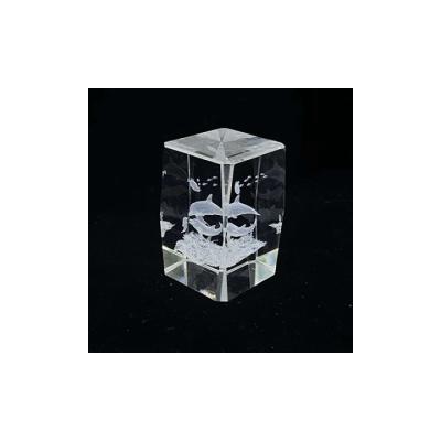 China Europe Special Design Eco-friendly Stereo Fine Workmanship Crystal Glass Rectangle Ornaments for sale