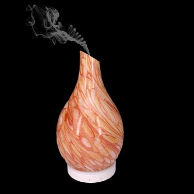 China Hotel Aromatherapy Vase Diffuser Glass Ultrasonic Essential Oil Diffuser With Intermittent Setting Warm Led Colored Light for sale