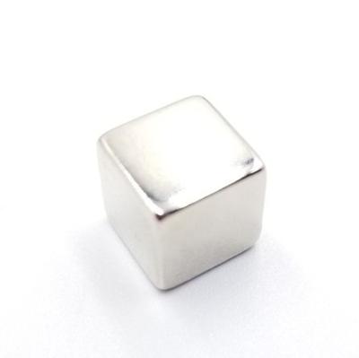 China Industrial permanent magnet factory price neodymium cube customized nickel coated ndfeb magnet for sale