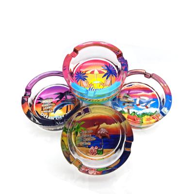 China Easy Clean Transparent Cigarette Crystal Glass Ashtrays Round Shape Cigar With 3 Flute Home Office Table Decoration for sale