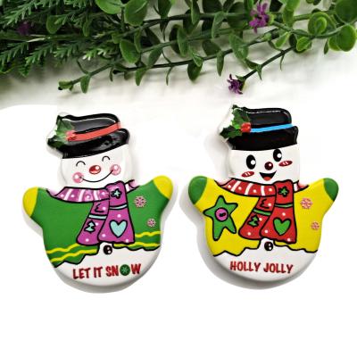 China 2021 Newest Magnetic Christmas Day Decorative Christmas Ceramic Refrigerator, Snowman, Reindeer, Penguin Elf, etc. for sale