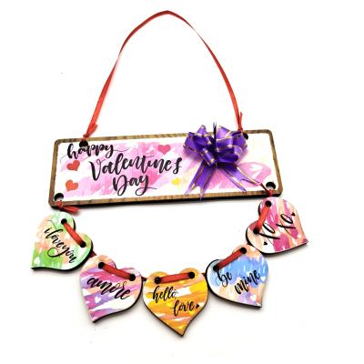 China Valentine's Day Wooden Hanging Ornament Hanging Ornament Valentine's Day Hanging Crafts Hanging Ornament Door Decorations Party Decorations for sale