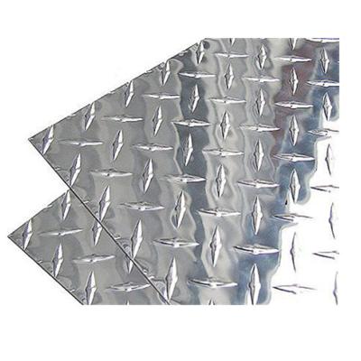 China Anti Slip Anti Slip ASTM A240 Ss201 Stainless Steel Checkered Plate for sale