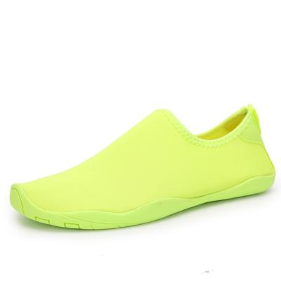 China Fashion Trend Summer Solid Color Unisex Sneakers Trendy Sandals Swimming Shoes Quick-drying Aqua Shoes and Kids Beach Water Shoes for sale