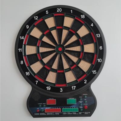 China Safety Fine Electronic Target Execution Tip Battery Operated Soft Dart Board with 6 Tip Plastic Darts for sale