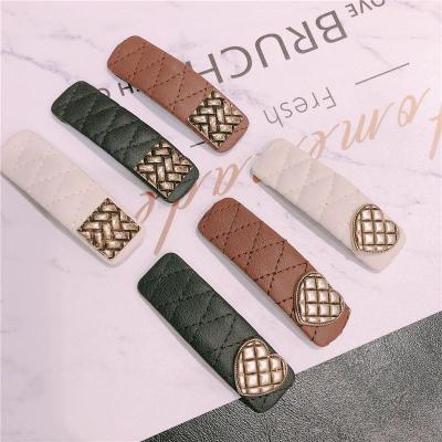 China Retro Vintage Fashion Autumn and Winter Hair Accessories PU Leather Hairpin Vintage BB Clip Single Clip for sale