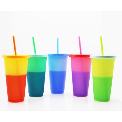 China Wholesale Custom Viable Color Changing Cups 24oz Color Changing Logo Reusable Plastic Coffee Tumbler With Lid for sale