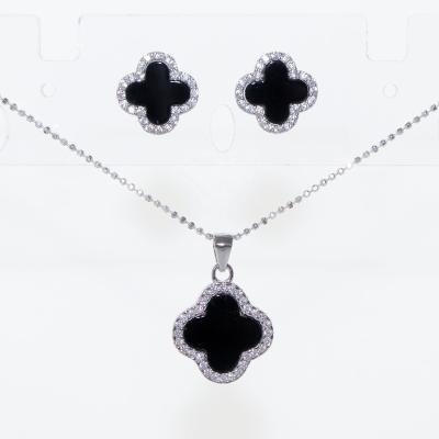 China CLASSIC Custom Fashion Jewelry Cubic Zirconia Rhodium Plated Clover Jewelry Set 925 Silver Jewelry Sets for sale