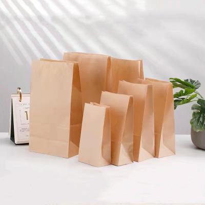 China Disposable Food Paper Bag Snacks Storage Bag Burger Fries Takeout Doggie Bag Monogram Printing for sale