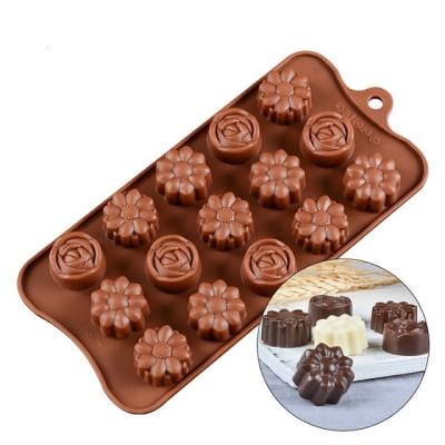 China Stocked Christmas Silicone Chocolate Molds 12 Cavities Silicone Christmas Silicone Mold for Making Soap Candle Candy Chocolate for sale