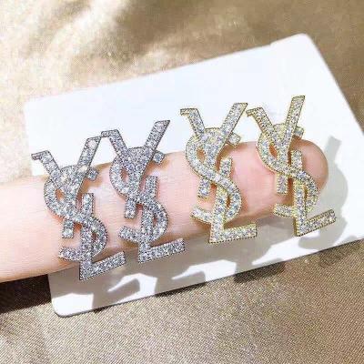 China Classic G&J 2 Colors Vintage 18K Gold Plated Geometric Bling Rhinestone Letter Earrings for sale