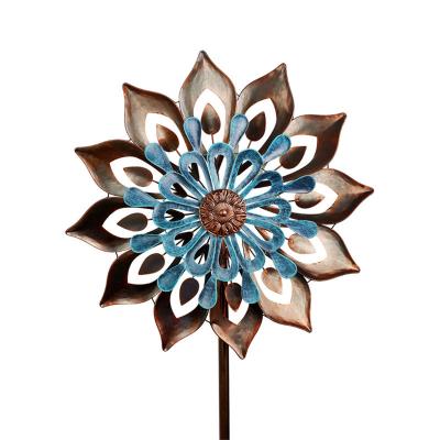 China Outdoor Kinetic Europe Garden Sun Flower Spinning With Stake Stable Metal Opens Garden Ornaments Windmill for sale