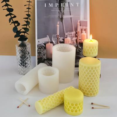 China Sustainable Easy To Demold Candle Mold Honeycomb Aromatherapy Candle Silicone Mold for sale