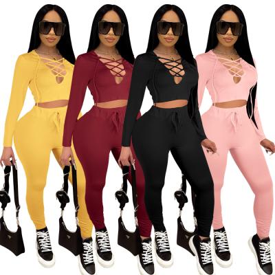 China 2021 Winter Women's Breathable High Quality Silk Casual Wear Milk Two-piece Sweat Suit Set Gaiters And Hoodie Sets for sale